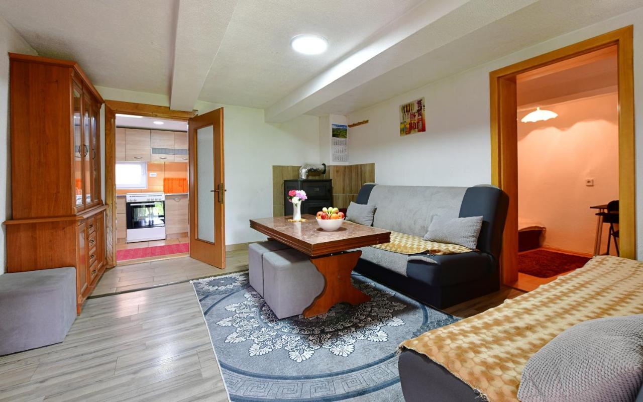 House Luna Rakovica Exteriér fotografie