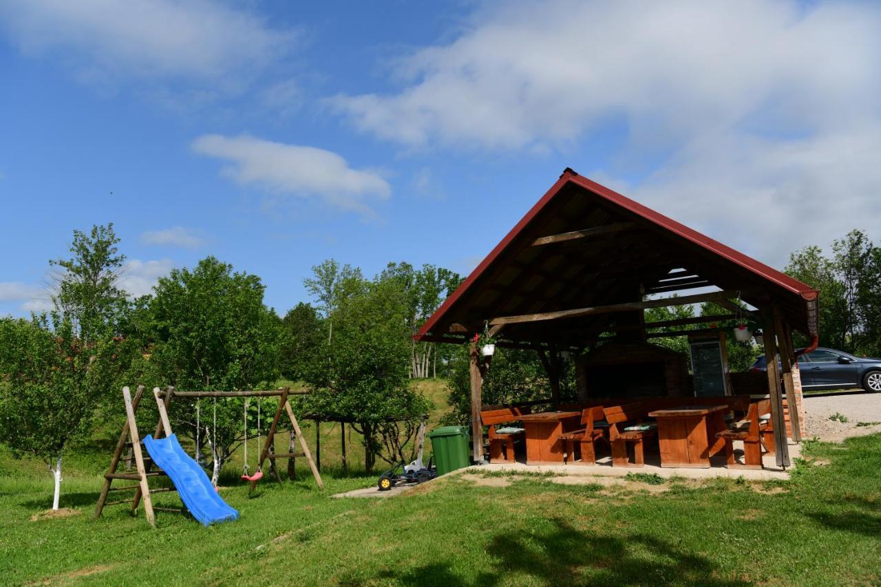 House Luna Rakovica Exteriér fotografie